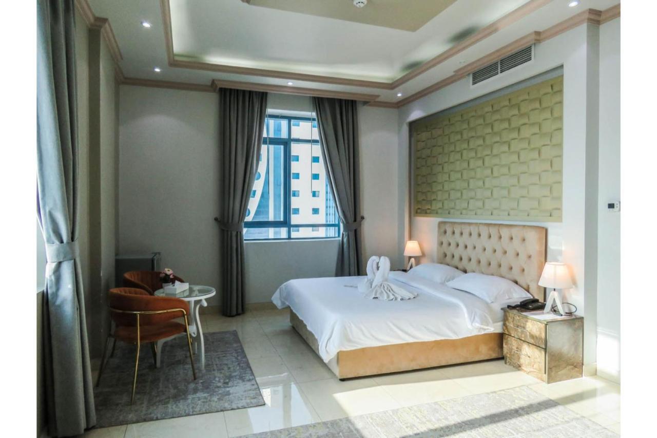 Bareen Hotel Ajman Exterior photo